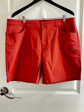 Women's Eddie Bauer 7" Tech Shorts Size 16  NWT